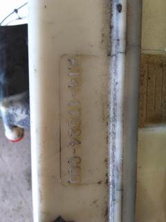 Freightliner Cascadia 126 Power Steering Reservoir