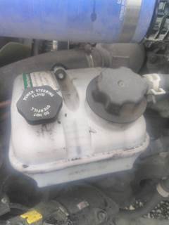 Freightliner Cascadia 126 Left Power Steering Reservoir