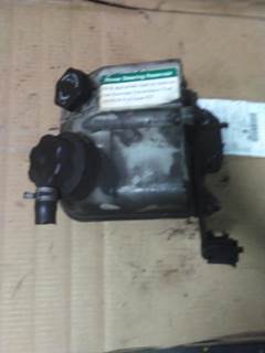Freightliner Cascadia 126 Left Power Steering Reservoir