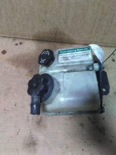 Freightliner Cascadia 126 Power Steering Reservoir