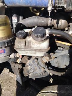 Freightliner Cascadia 126 Power Steering Reservoir
