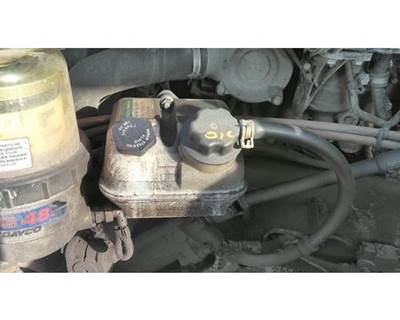 Freightliner Cascadia 126 Left Power Steering Reservoir