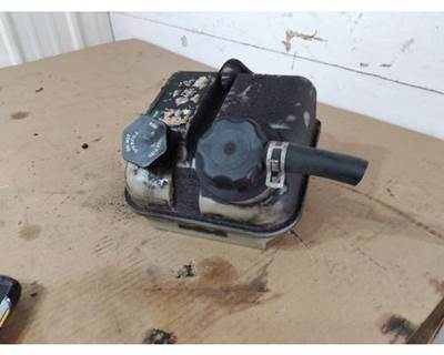 Freightliner Cascadia 126 Left Power Steering Reservoir