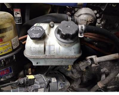 Freightliner Cascadia 126 Power Steering Reservoir