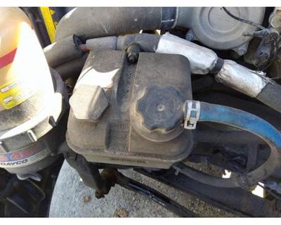 Freightliner Cascadia 126 Left Power Steering Reservoir