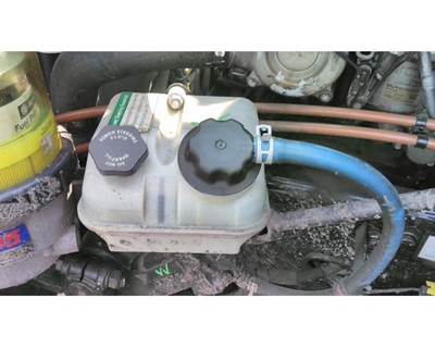 Freightliner Cascadia 126 Left Power Steering Reservoir