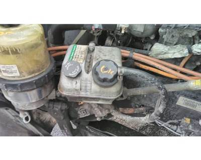 Freightliner Cascadia 126 Left Power Steering Reservoir