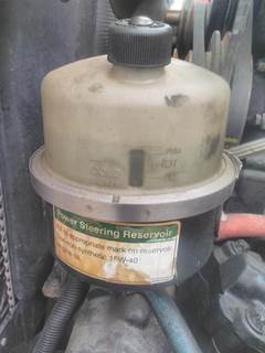Freightliner Century Class 120 Power Steering Reservoir for a Freightliner CENTURY 120