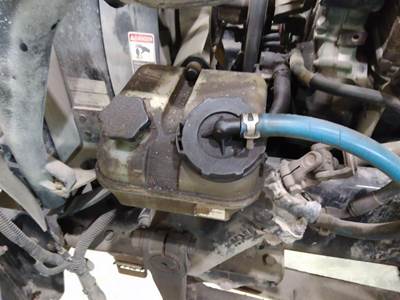 Freightliner Columbia 120 Power Steering Reservoir