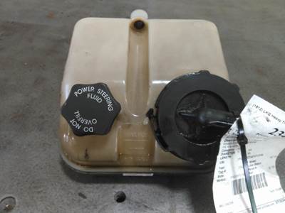 Freightliner M2 106 Power Steering Reservoir