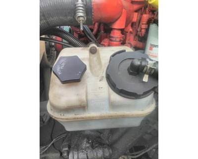Freightliner M2 106 Power Steering Reservoir