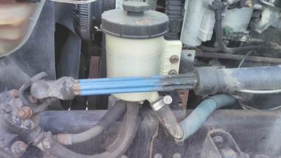 International 4300 Left Power Steering Reservoir