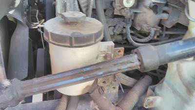 International 4400 Left Power Steering Reservoir