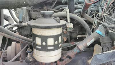 International 7400 Power Steering Reservoir