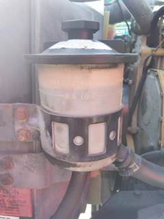 International 8600 Power Steering Reservoir