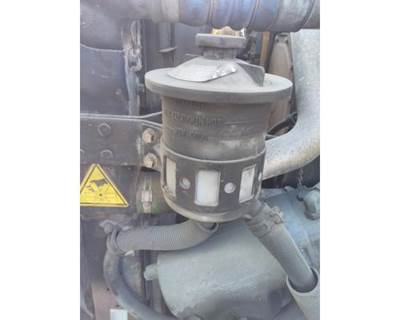 International 8600 Left Power Steering Reservoir