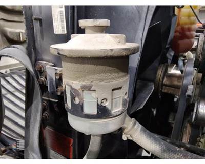 International 8600 Left Power Steering Reservoir