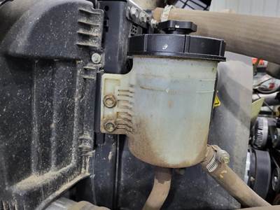 International LT Power Steering Reservoir