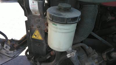 International ProStar Left Power Steering Reservoir for a International PROSTAR 122