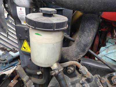 International ProStar Left Power Steering Reservoir for a International PROSTAR 125