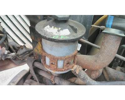 International ProStar Left Power Steering Reservoir for a International PROSTAR 122