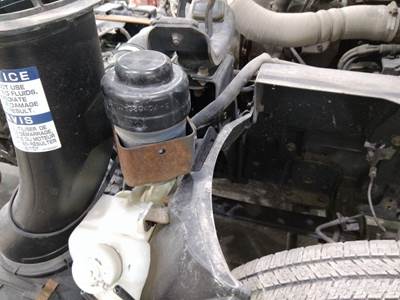 Isuzu NPR HD Power Steering Reservoir