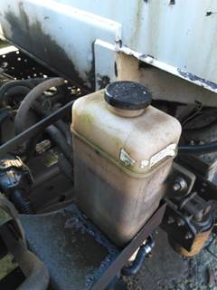 Isuzu NQR Power Steering Reservoir