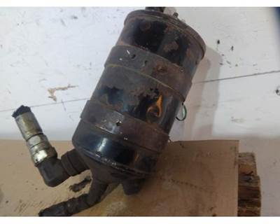 Kenworth T600B Left Power Steering Reservoir