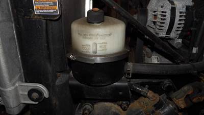 Kenworth T680 Power Steering Reservoir