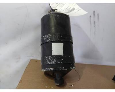 Mack LEU613 Power Steering Reservoir