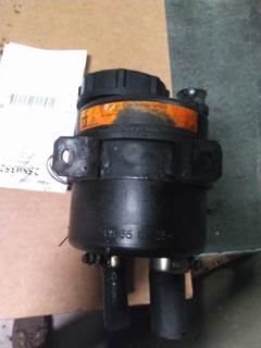 Mack Pinnacle CXU612 Left Power Steering Reservoir for a Mack CXU612