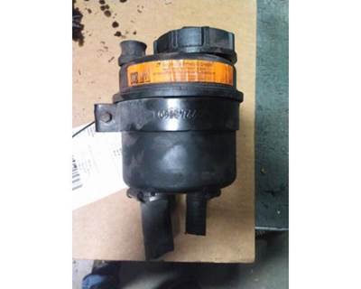Mack Pinnacle CXU612 Left Power Steering Reservoir for a Mack CXU612