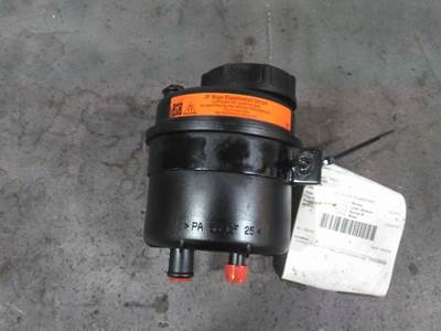 Mack Pinnacle CXU613 Power Steering Reservoir for a Mack CXU613