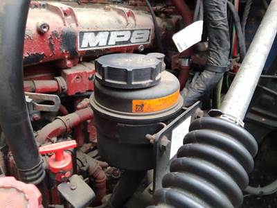 Mack Pinnacle CXU613 Power Steering Reservoir for a Mack CXU613