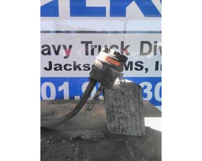 Mack Pinnacle CXU613 Power Steering Reservoir for a Mack CXU613