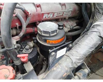 Mack Pinnacle CXU613 Left Power Steering Reservoir for a Mack CXU613