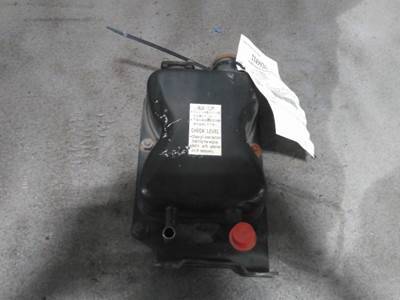 Mitsubishi Fuso FM617 Power Steering Reservoir