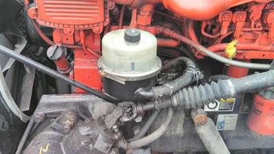 Peterbilt 387 Power Steering Reservoir