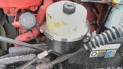 Peterbilt 579 Left Power Steering Reservoir