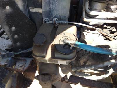 Sterling Acterra 5500 Power Steering Reservoir