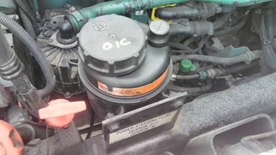 Volvo VNL Left Power Steering Reservoir