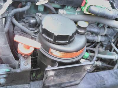 Volvo VNL Left Power Steering Reservoir