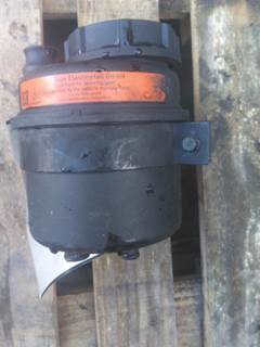 Volvo VNL Power Steering Reservoir