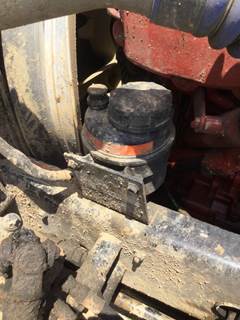 Volvo VNL Power Steering Reservoir