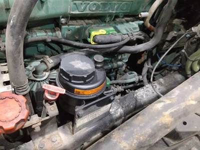Volvo VNL Power Steering Reservoir