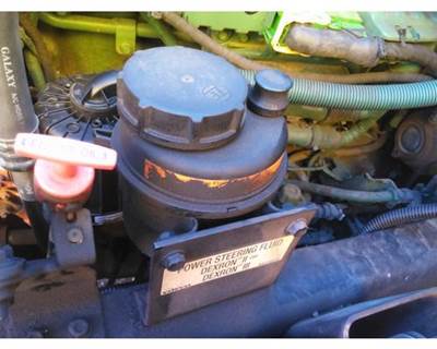 Volvo VNL Power Steering Reservoir
