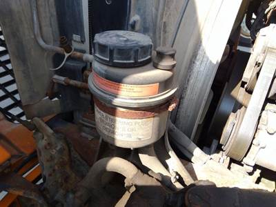 Volvo VNM Power Steering Reservoir