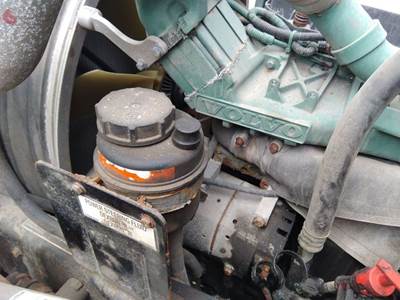 Volvo VNM Power Steering Reservoir