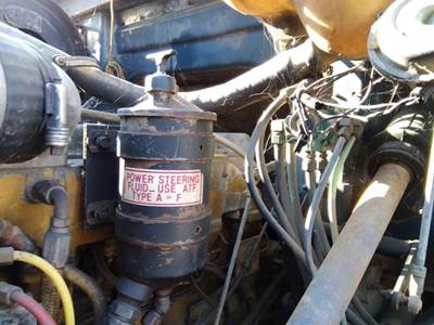 WhiteGMC WIA Power Steering Reservoir for a White/Gmc WIA