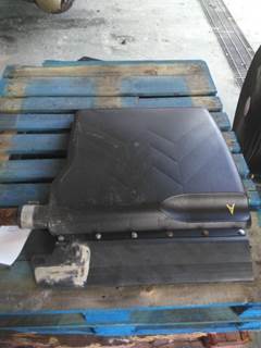 Freightliner Cascadia 125 Left Quarter Fender